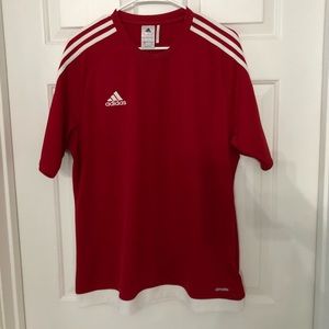 🍀 ADIDAS: Climalite Shirt